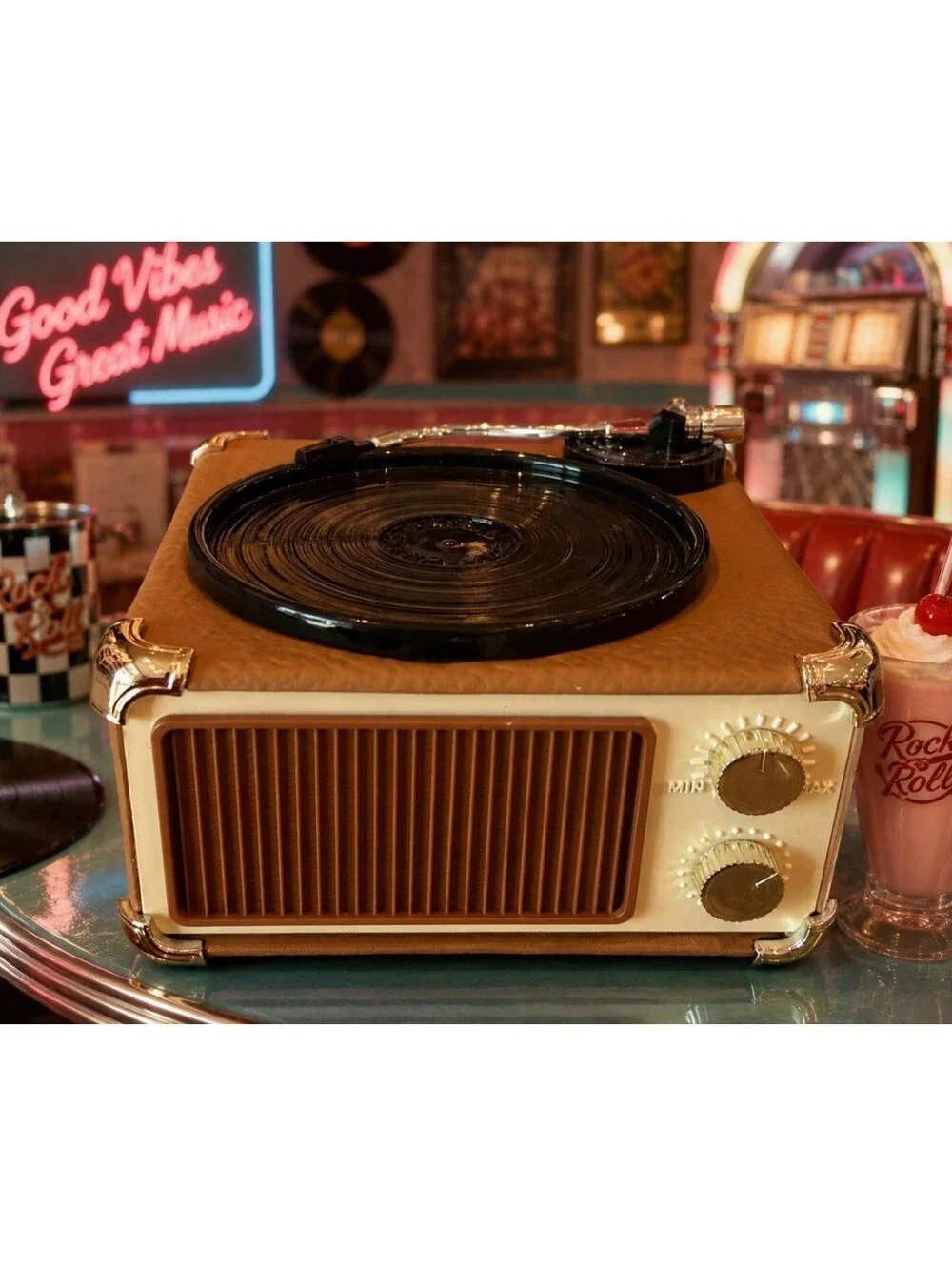 Bath & Body Works Retro Vinyl Record Player Candle Holder New RARE